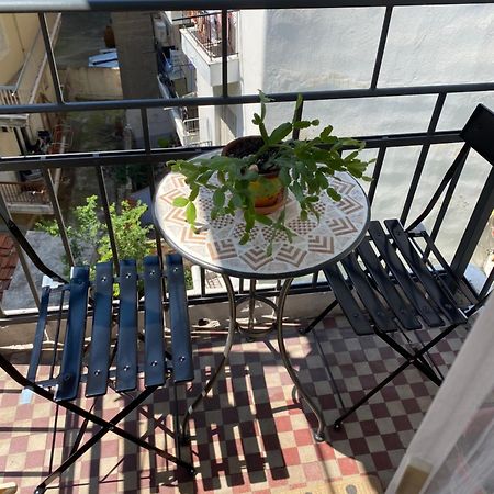 Konstantinos'S Luxury Vintage Apartment Thessaloníki Exteriör bild